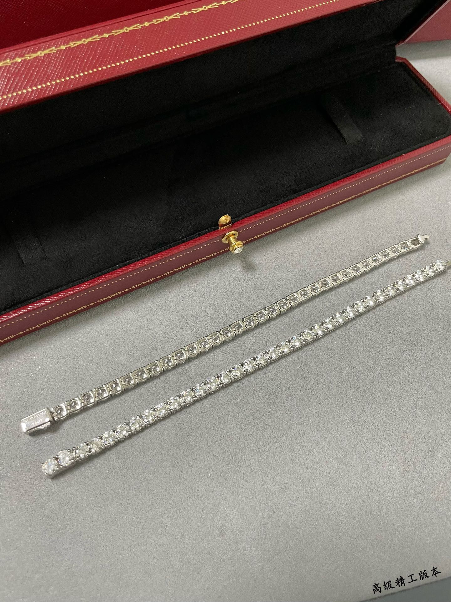 Ca*t*er full diamond four-claw Bracelet