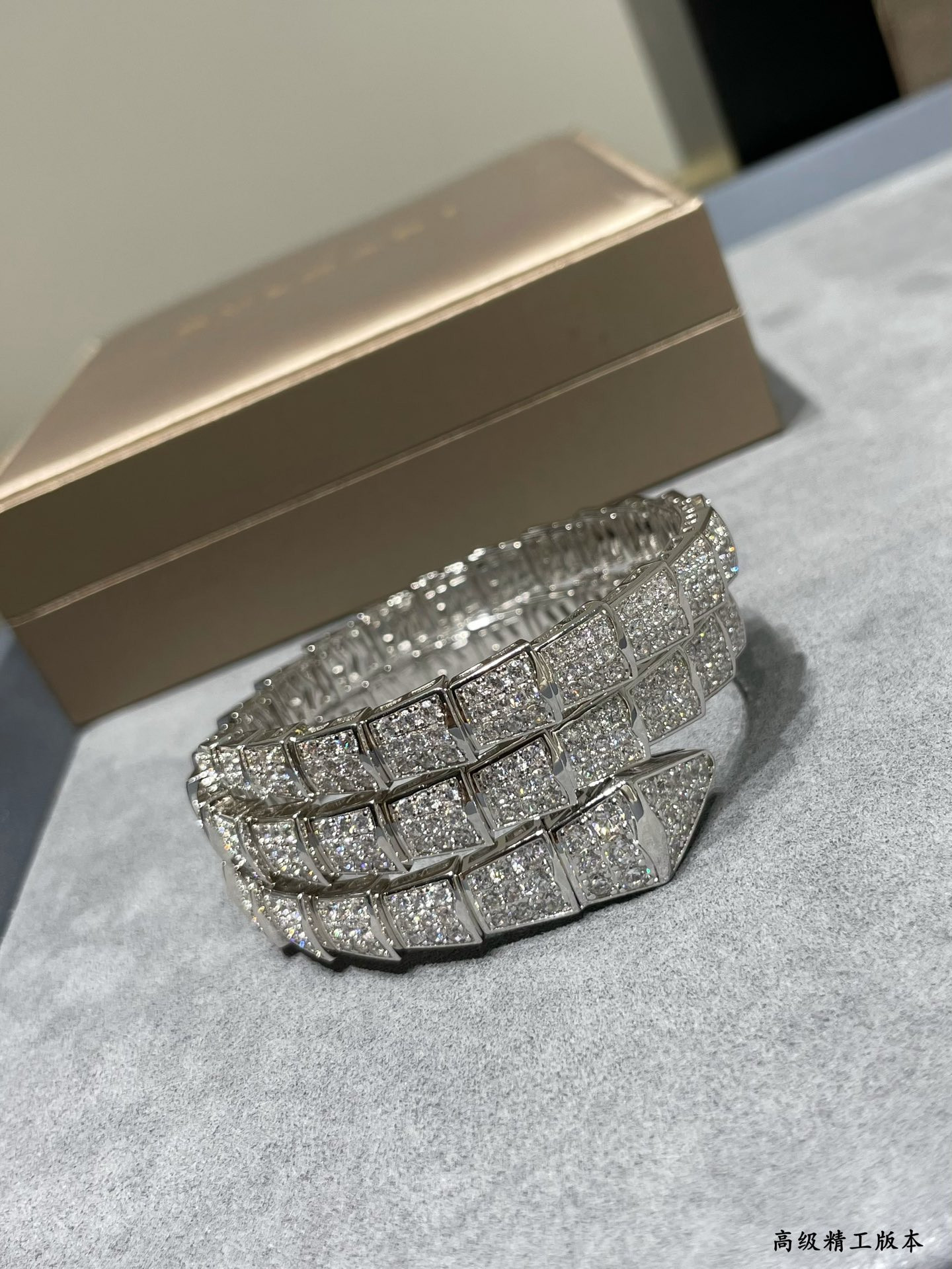 B*l*ai Wide version three circles full diamond snake Bracelet