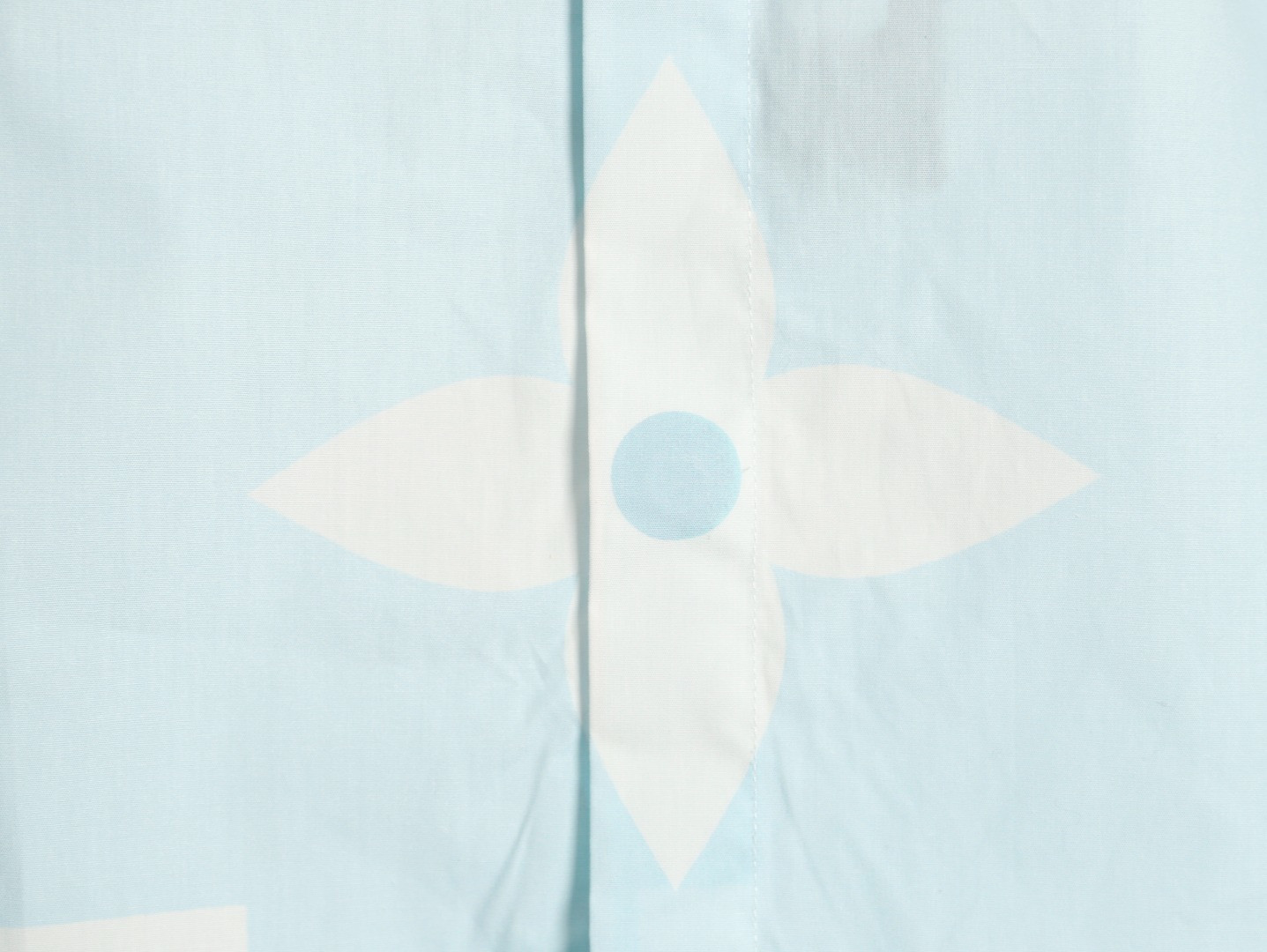 L0*is V*t0n LV Shirts