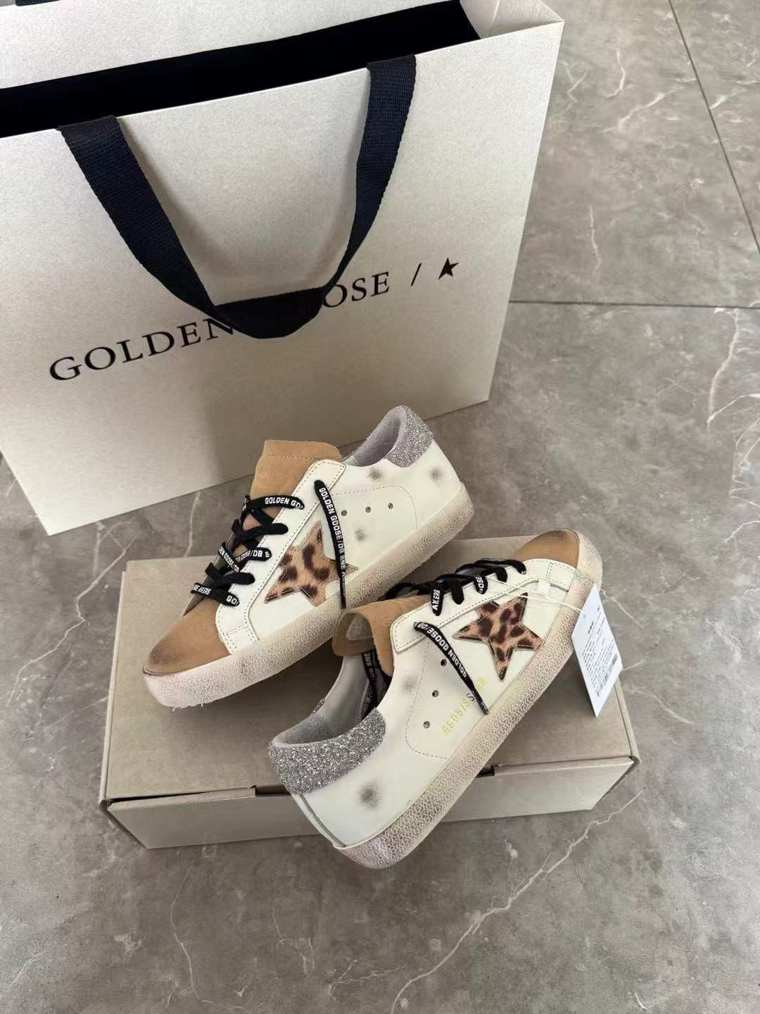 UA Golden Go*e S*per-Star Sneaker