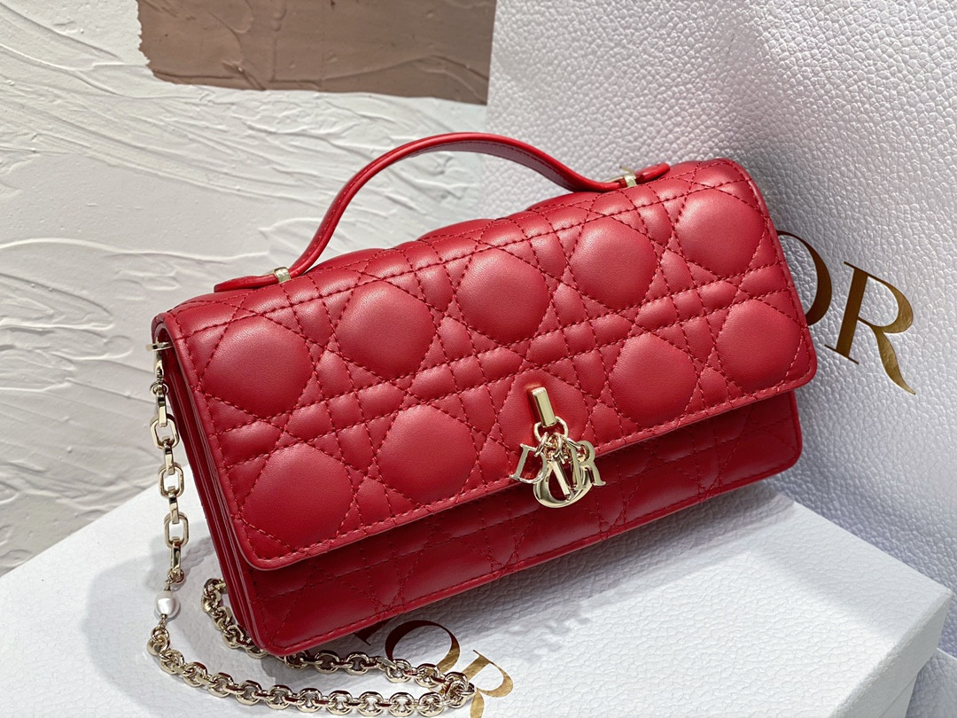 MISS D*0r MINI BAG Crimson Red S0980ONMJ-M57R 21 x 11.5 x 4.5 cm