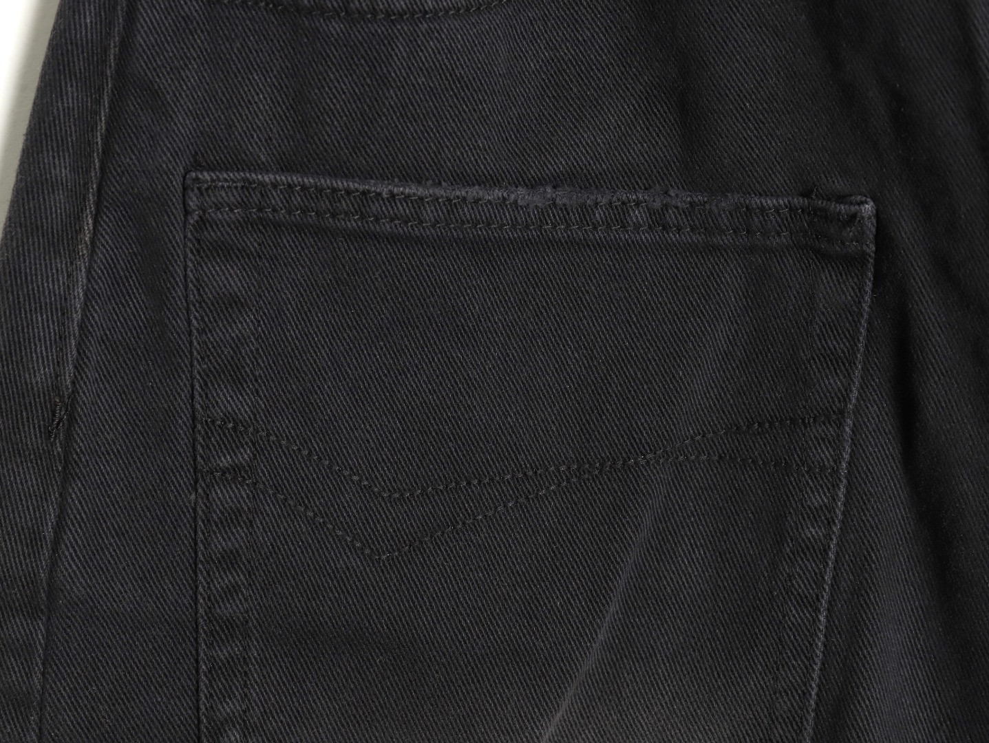 Ba*len*cia*ga BLCG 24ss shorts