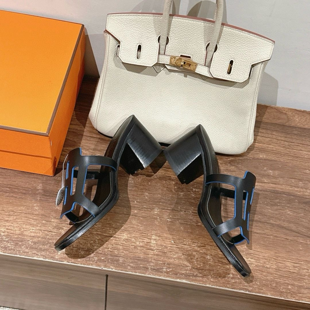 UA H**mes Izzy 60 Sandals