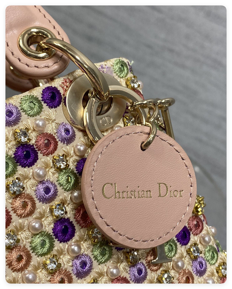 D*0r Artistic Limited Edition Three-Gusset Lady D*0r Micro Bag with Heavy Bead Embroidery 12x10x5cm