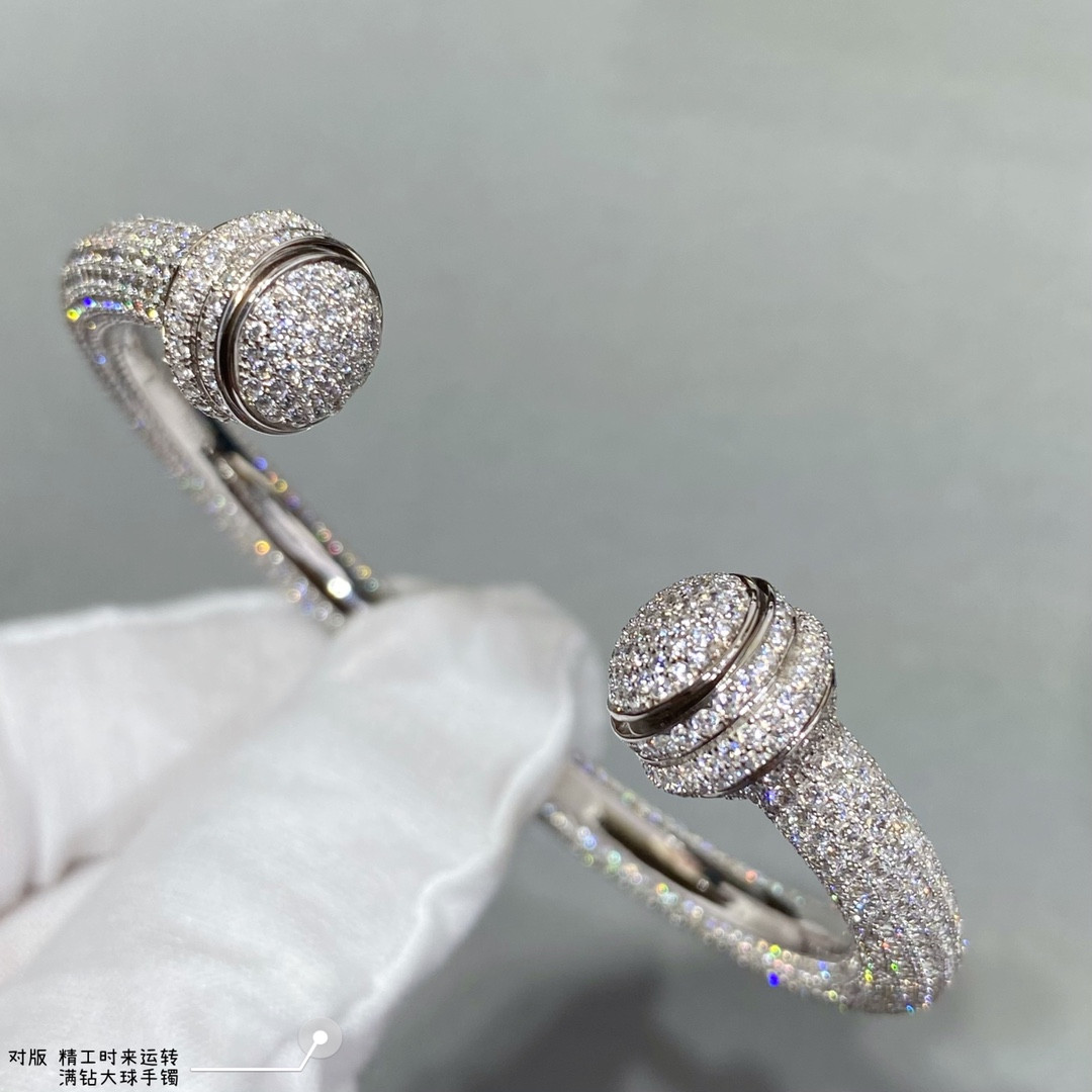 Piaget fully diamond-encrusted large ball Bracelet