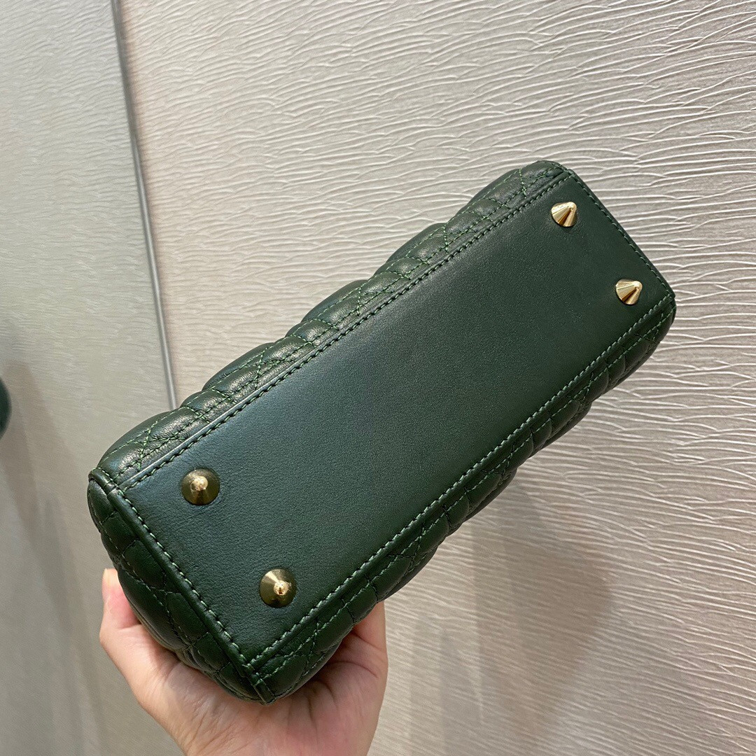 Small Lady D*0r Bag 8 x 6.5 x 3 inches