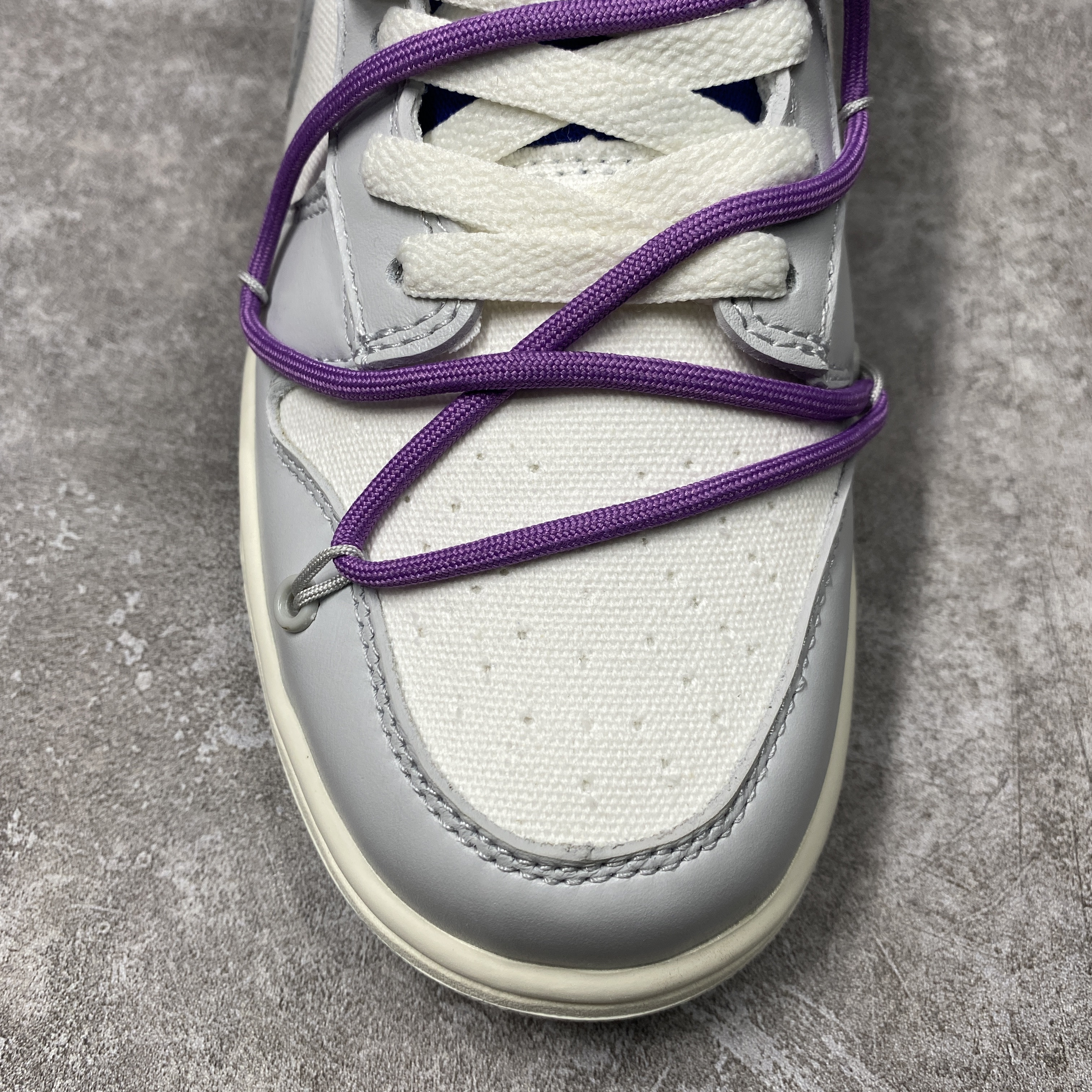 Nike Dunk Low Off-White Lot 48