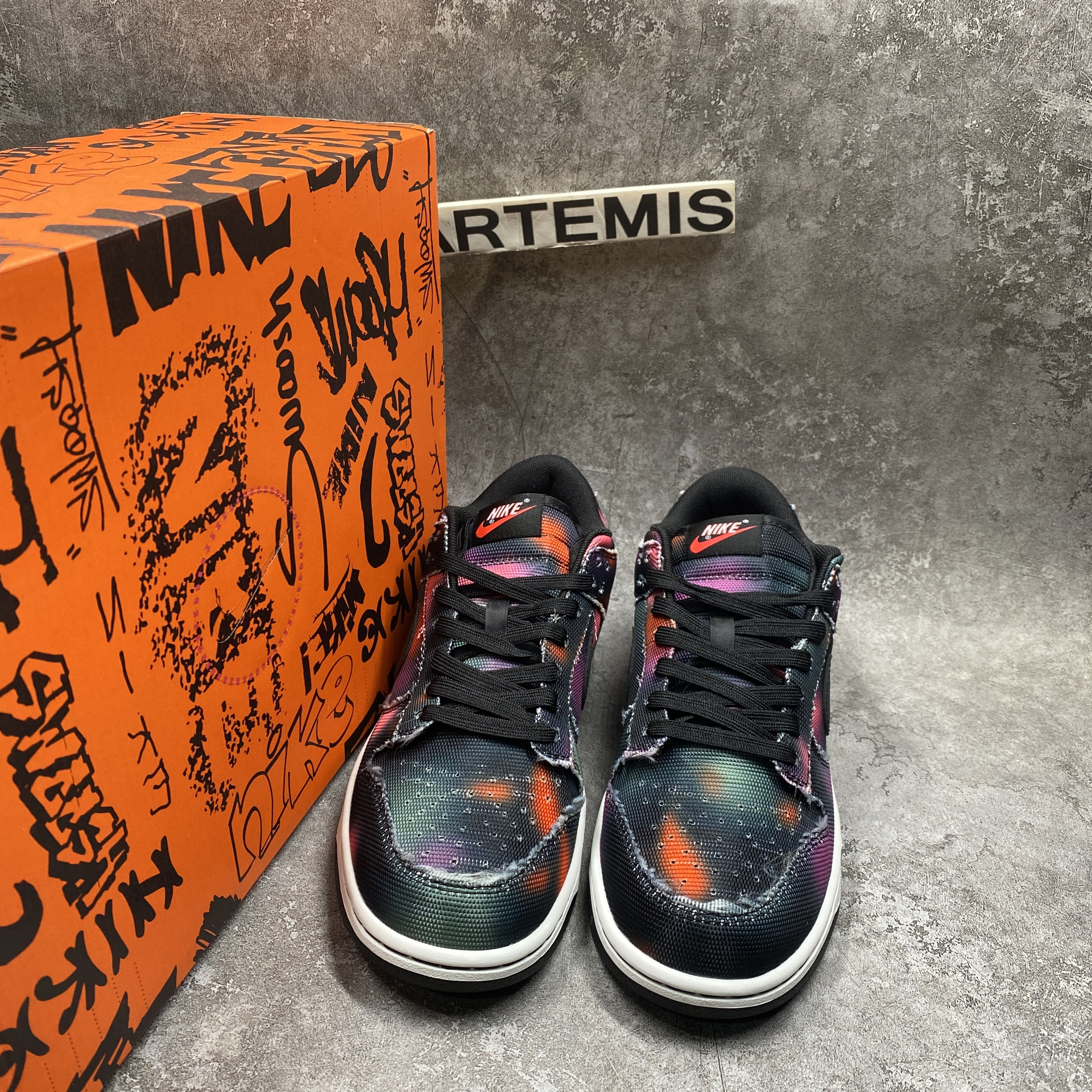 DUNK LOW RETRO PREMIUM