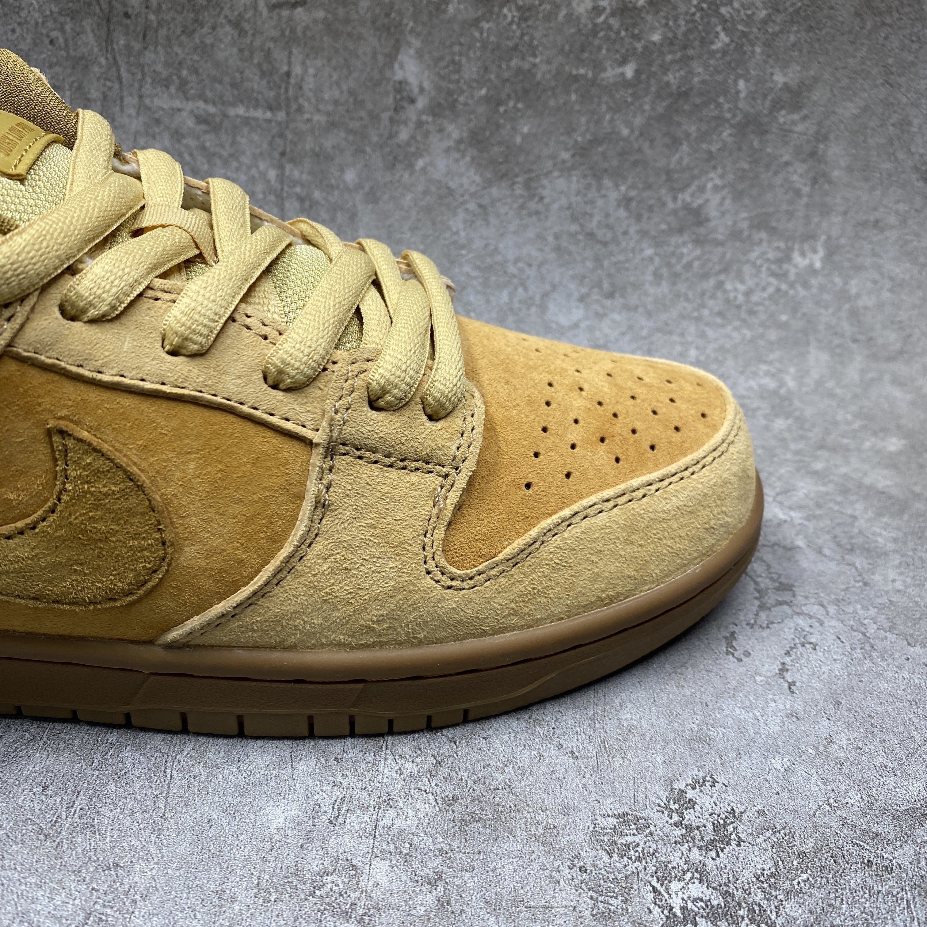 Nike SB Dunk Low Reese Forbes Wheat