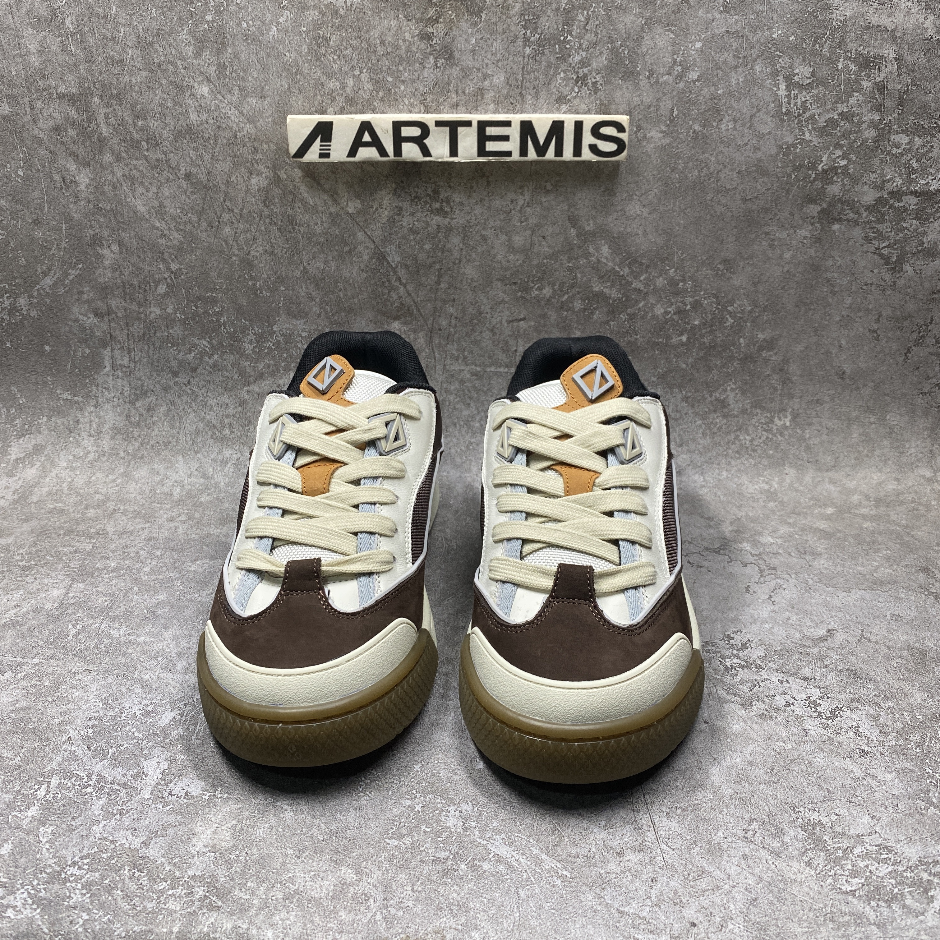 D*0r B713 CACTUS JACK Mocha White