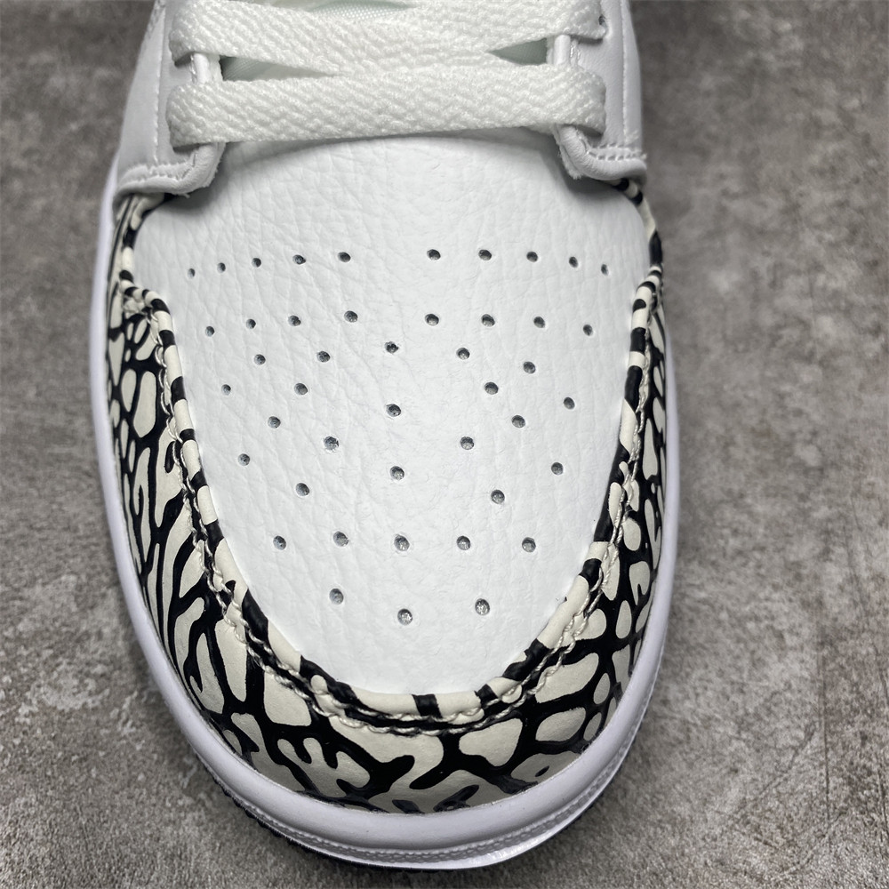 AIR JORDAN 1 PHAT LOW