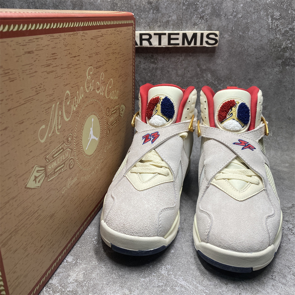 SOLEFLY X AIR JORDAN 8 RETRO