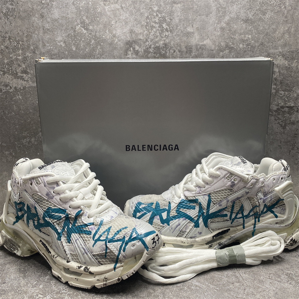 UA Runner Graffiti White Blue Runner Graffiti White Blue