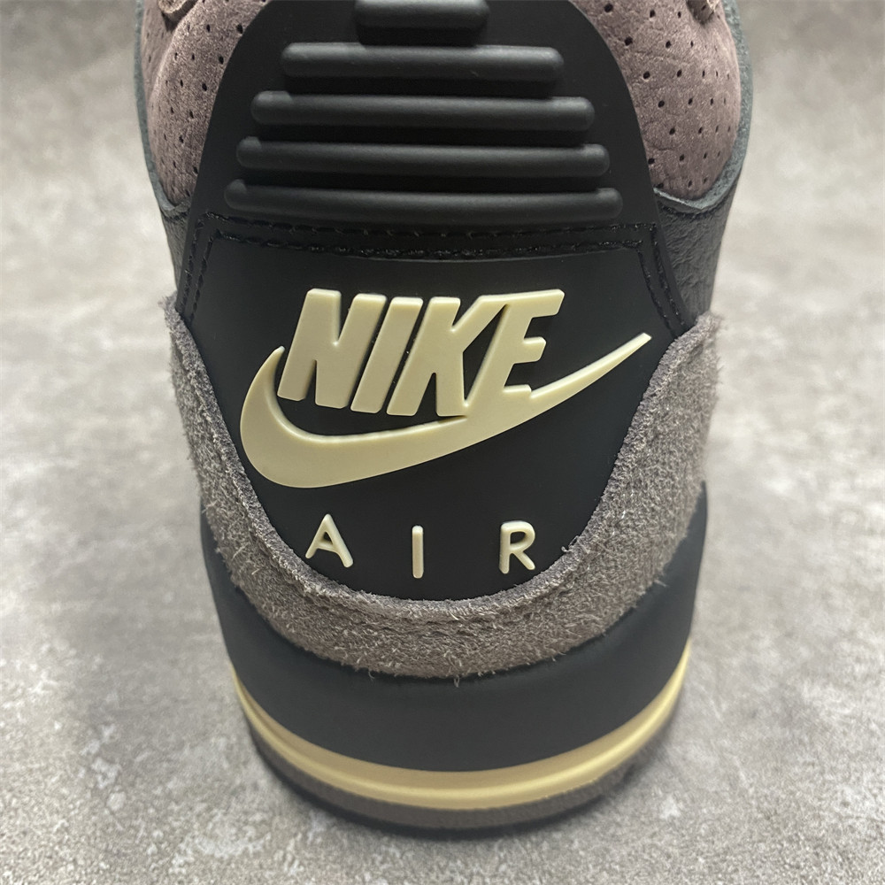 UA Jordan 3 Retro OG SP A Ma Maniére Black Violet Ore