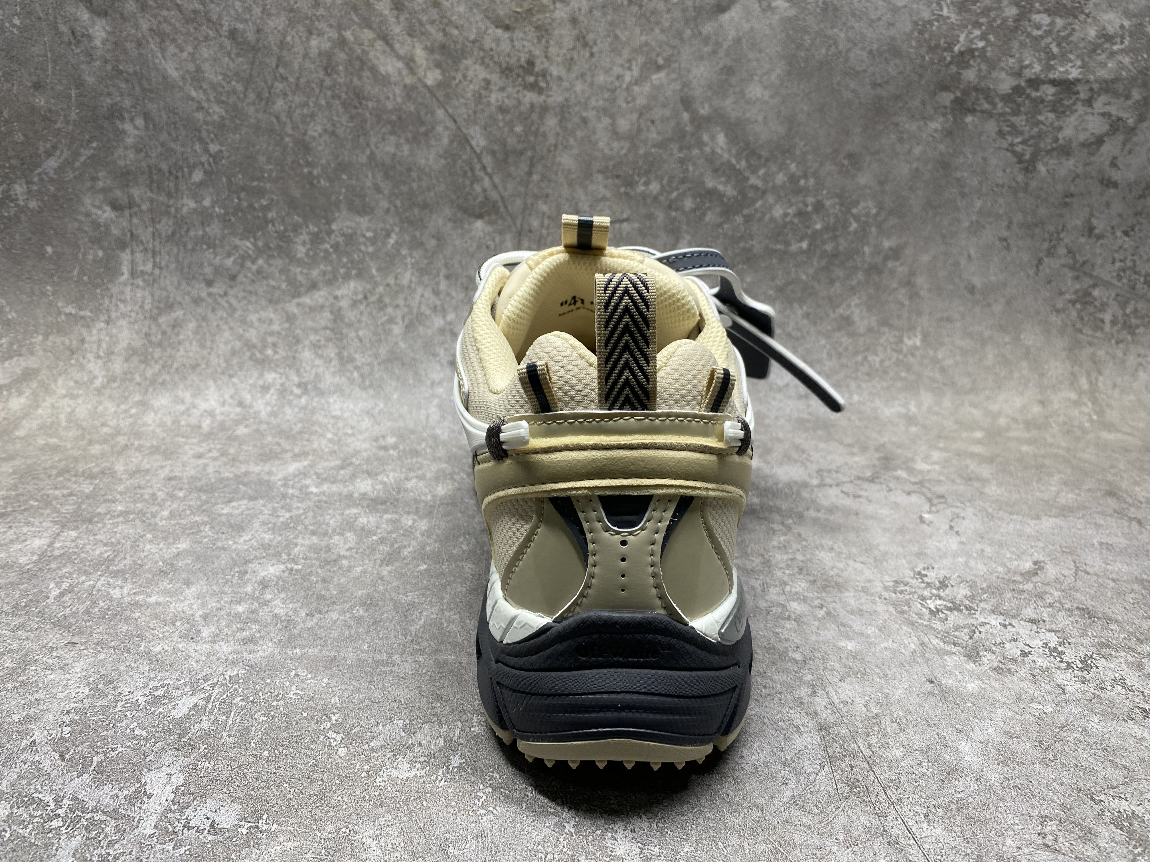 UA Off-White "BE RIGHT BACK"