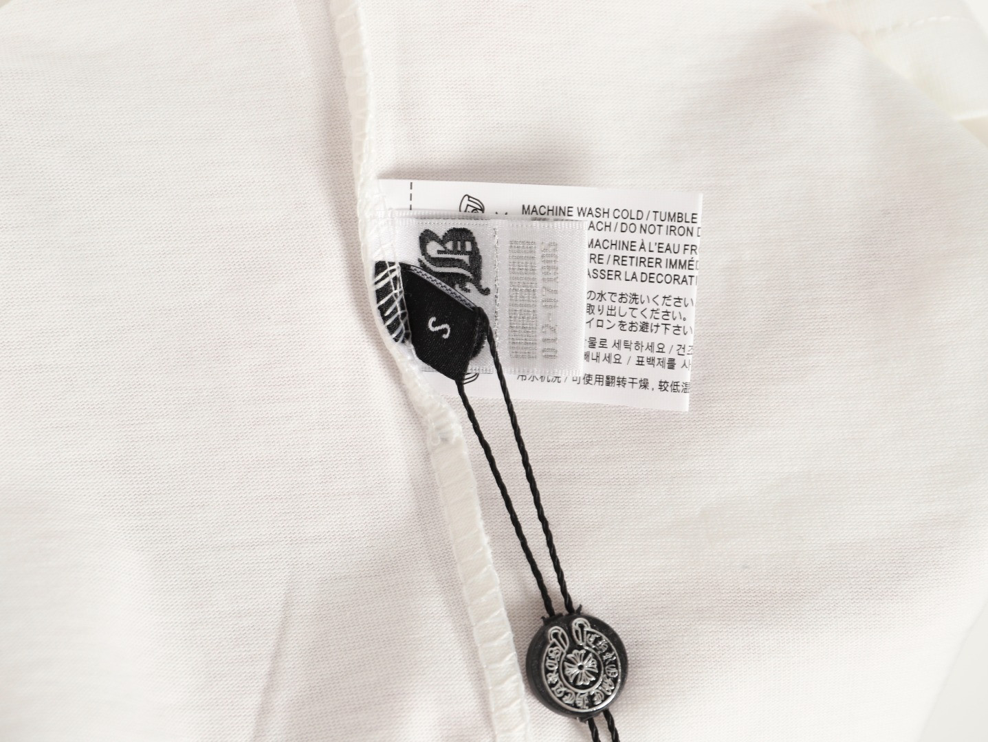 Ch**me He**ts 25SS Short-sleeved T-shirt