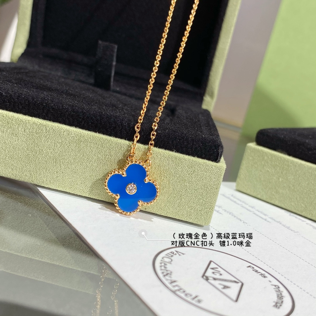 V*N CL*F & Arpels Medium Sapphire Blue Agate Clover Necklace Diameter approx 1.5cm,Chain length approx 40+5cm