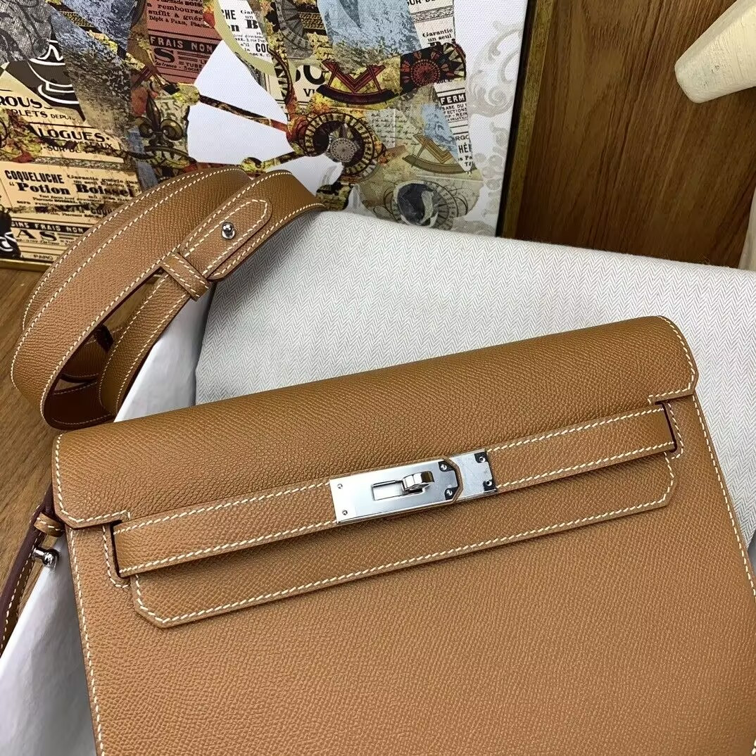 Hermès Kelly Depeches epsom 25cm