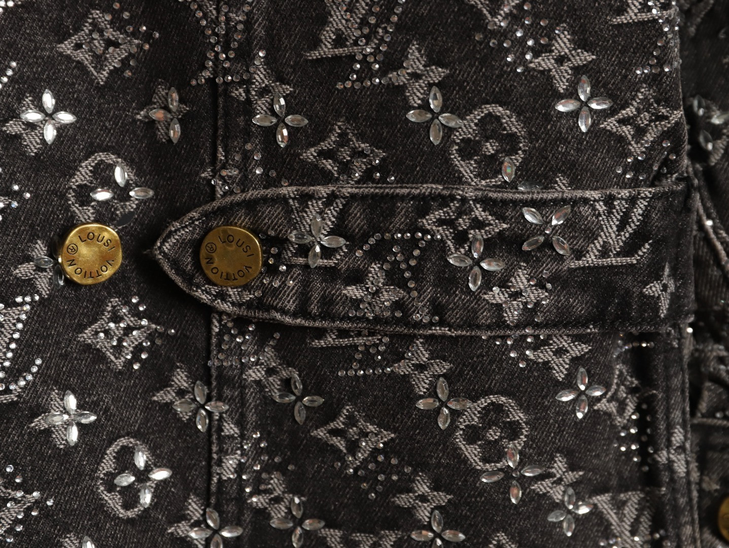 L0*is V*t0n LV Denim Jacket