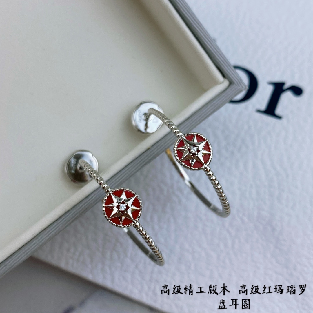 D*0r Eight-pointed star Earrings