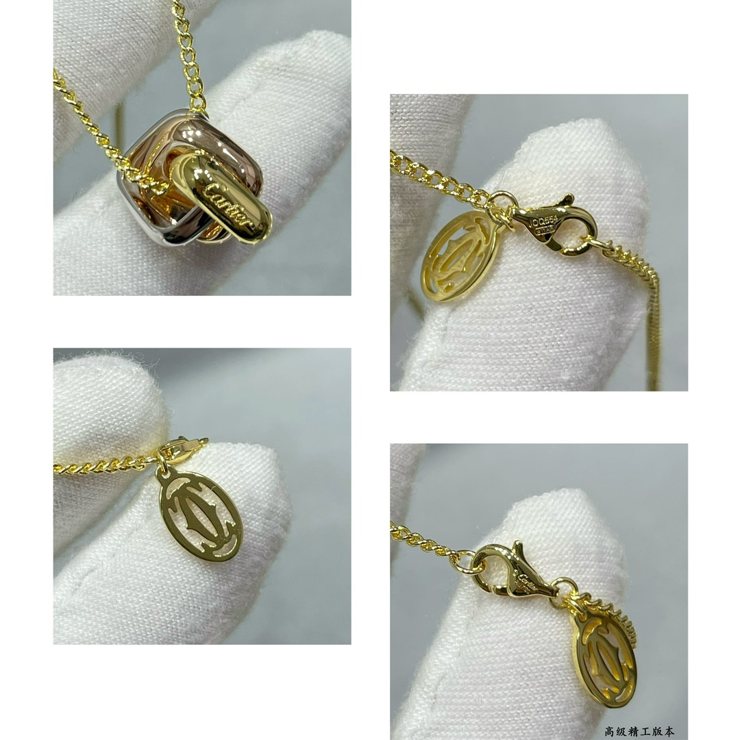 Ca*t*er square triple-ring Necklace