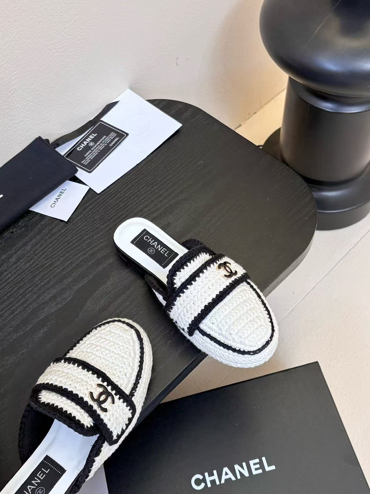 UA Ch*el Slides
