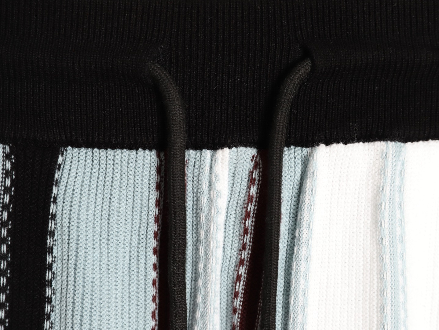 L0*is V*t0n LV shorts