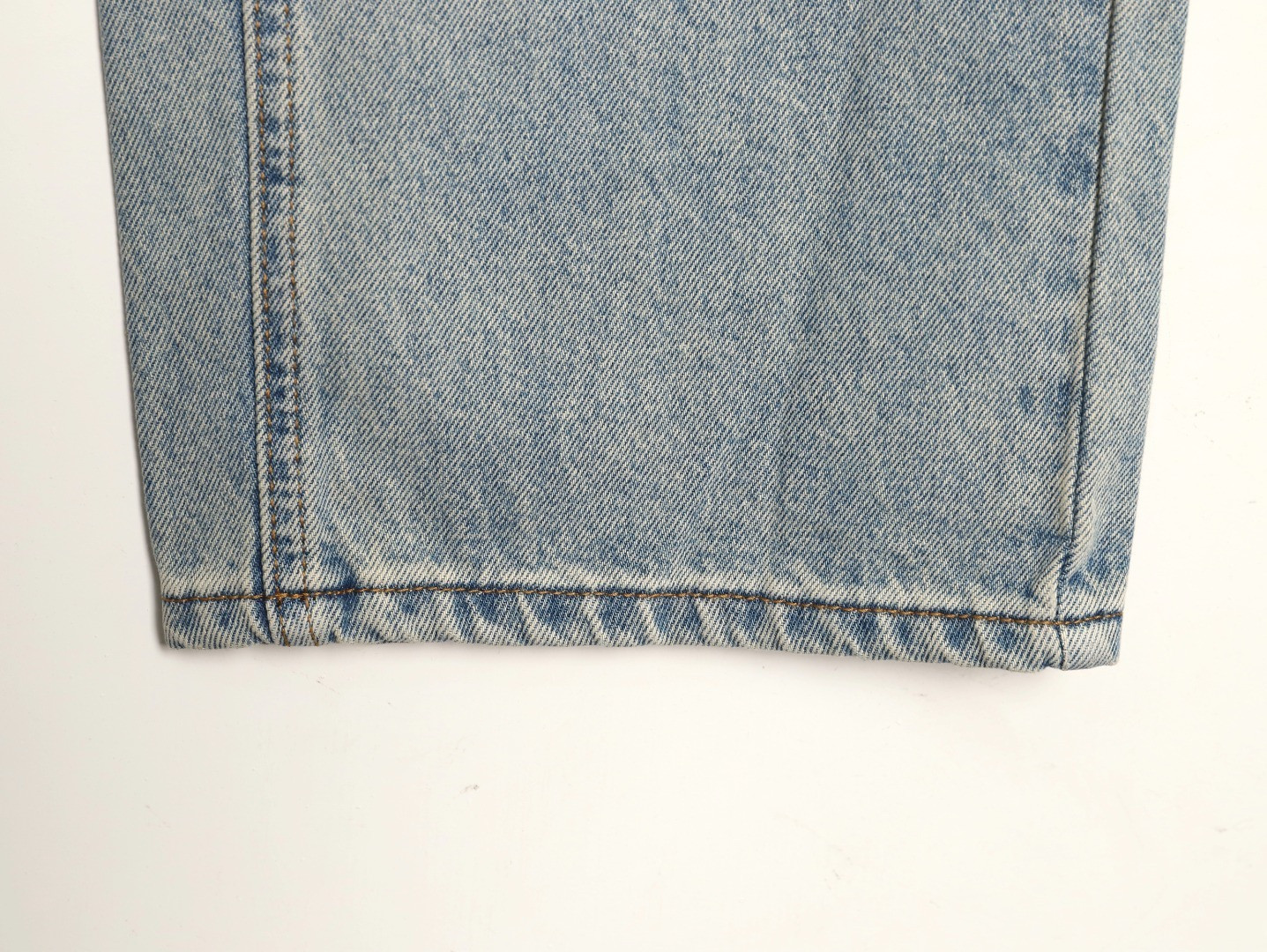 L0*is V*t0n 25SS Jeans