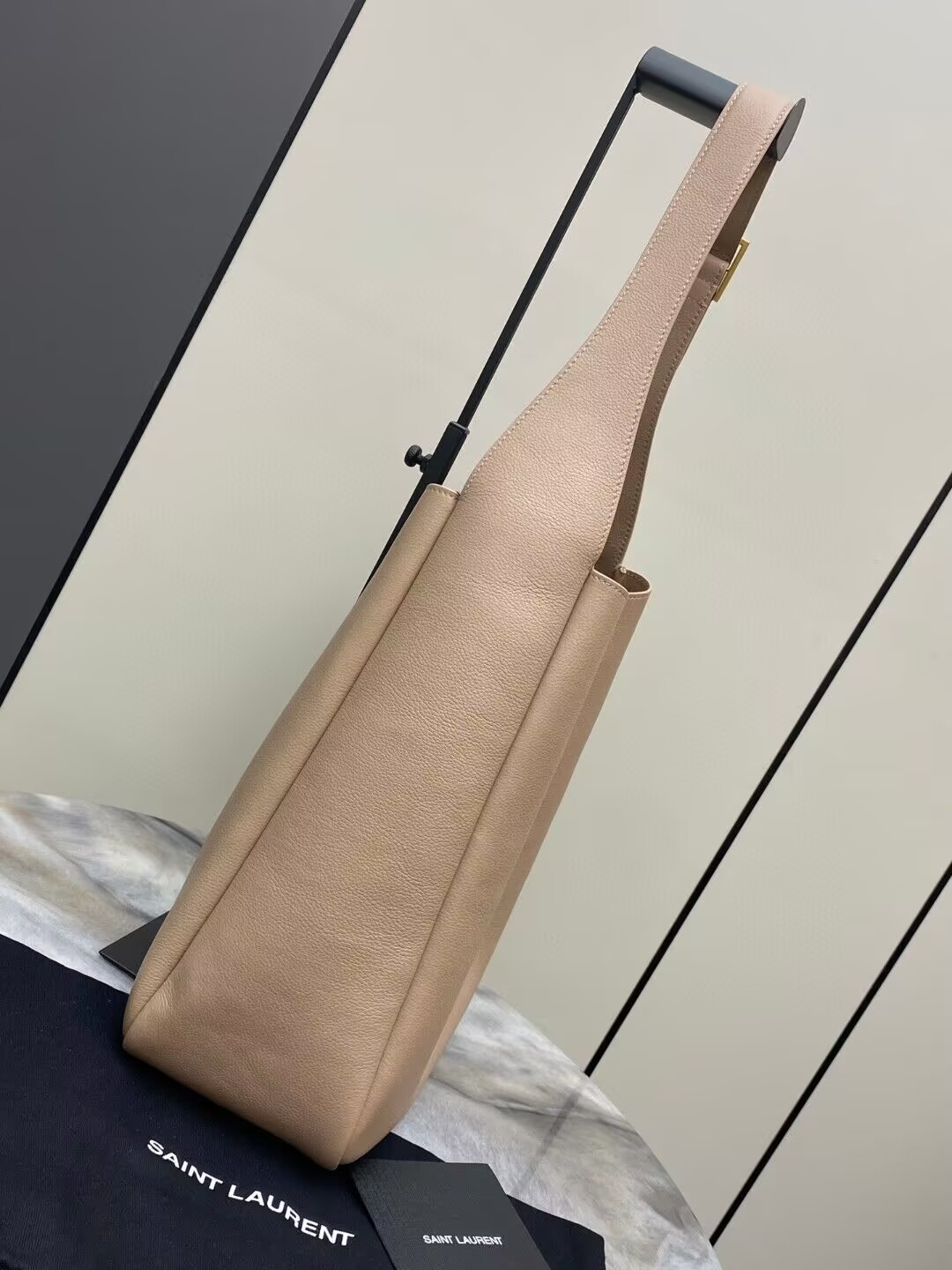 Y*L LE 5 À 7 30 X 31 X 13 CM