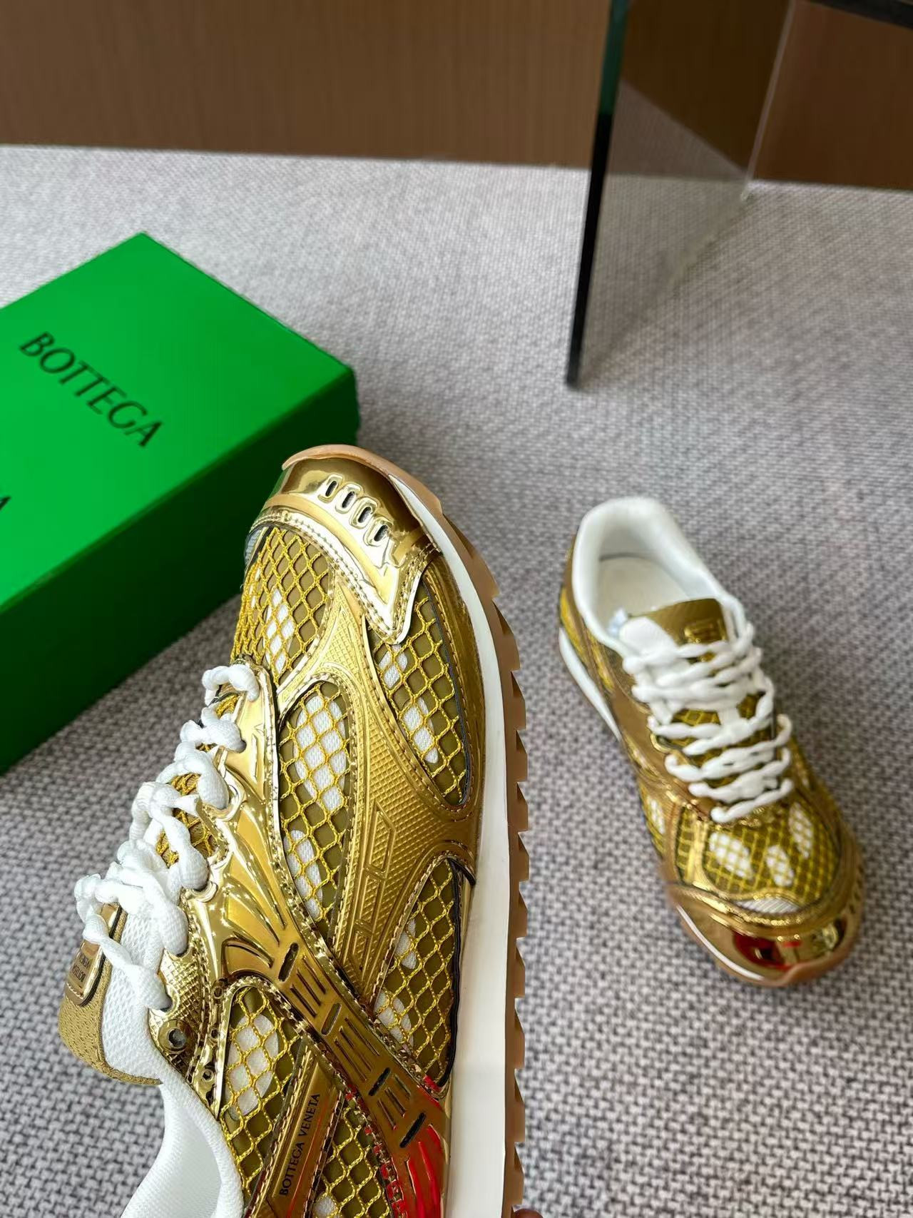 UA Bo*te*ga Ve*ne*ta Orbit Sneaker