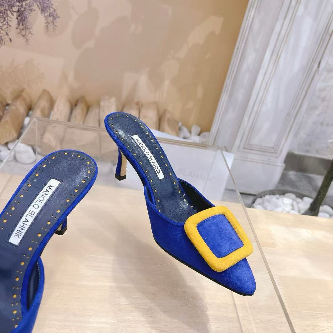 UA Manolo Blahnik Mules 7.5cm