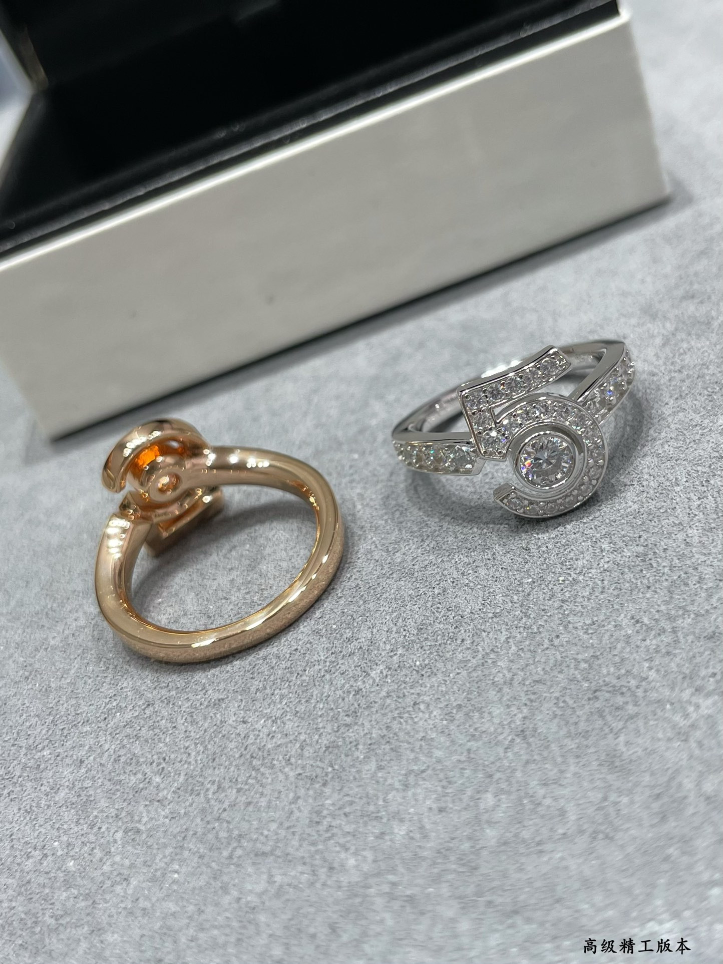 Ch*el 5-word full diamond Ring