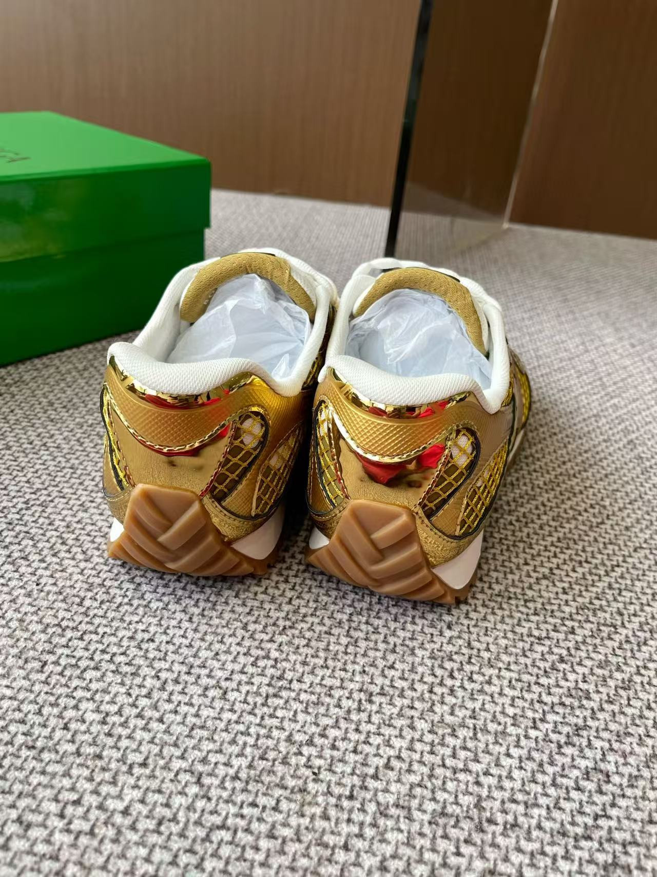 UA Bo*te*ga Ve*ne*ta Orbit Sneaker