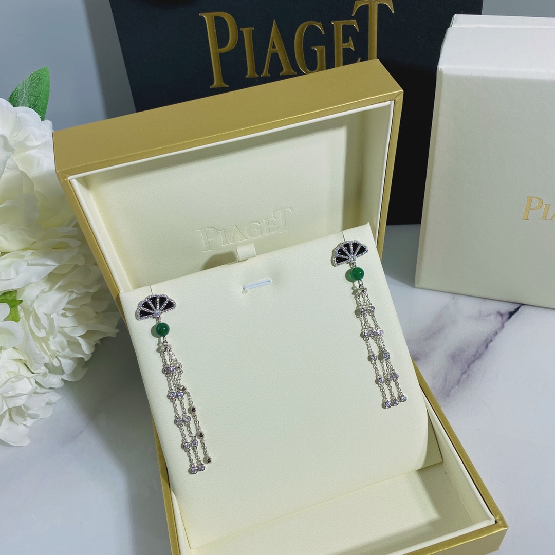Piaget tassel Earrings
