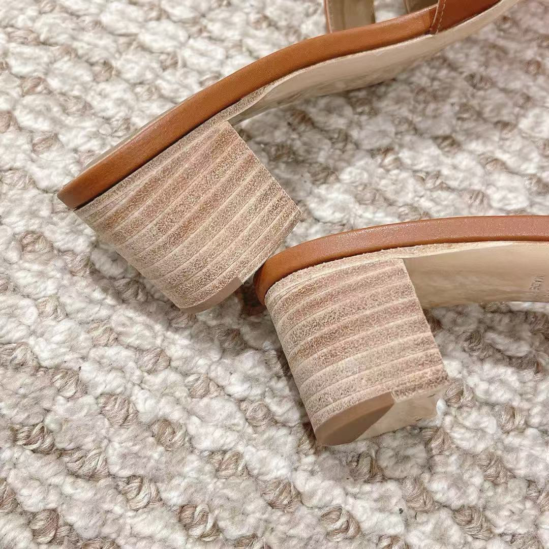 UA Hermès Oasis Sandal