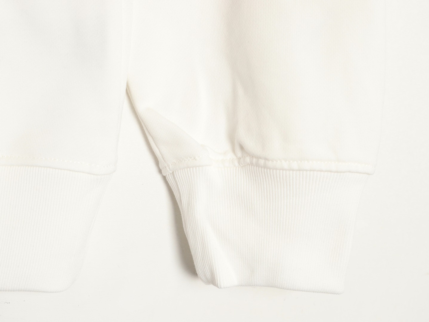 L0*is V*t0n LV Hoodies