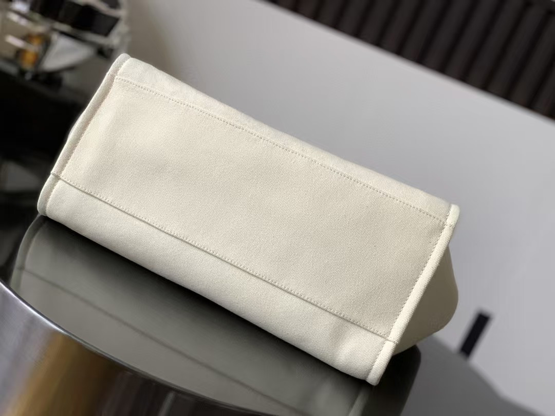 Ch*el Shopping Bag 38x30x22cm