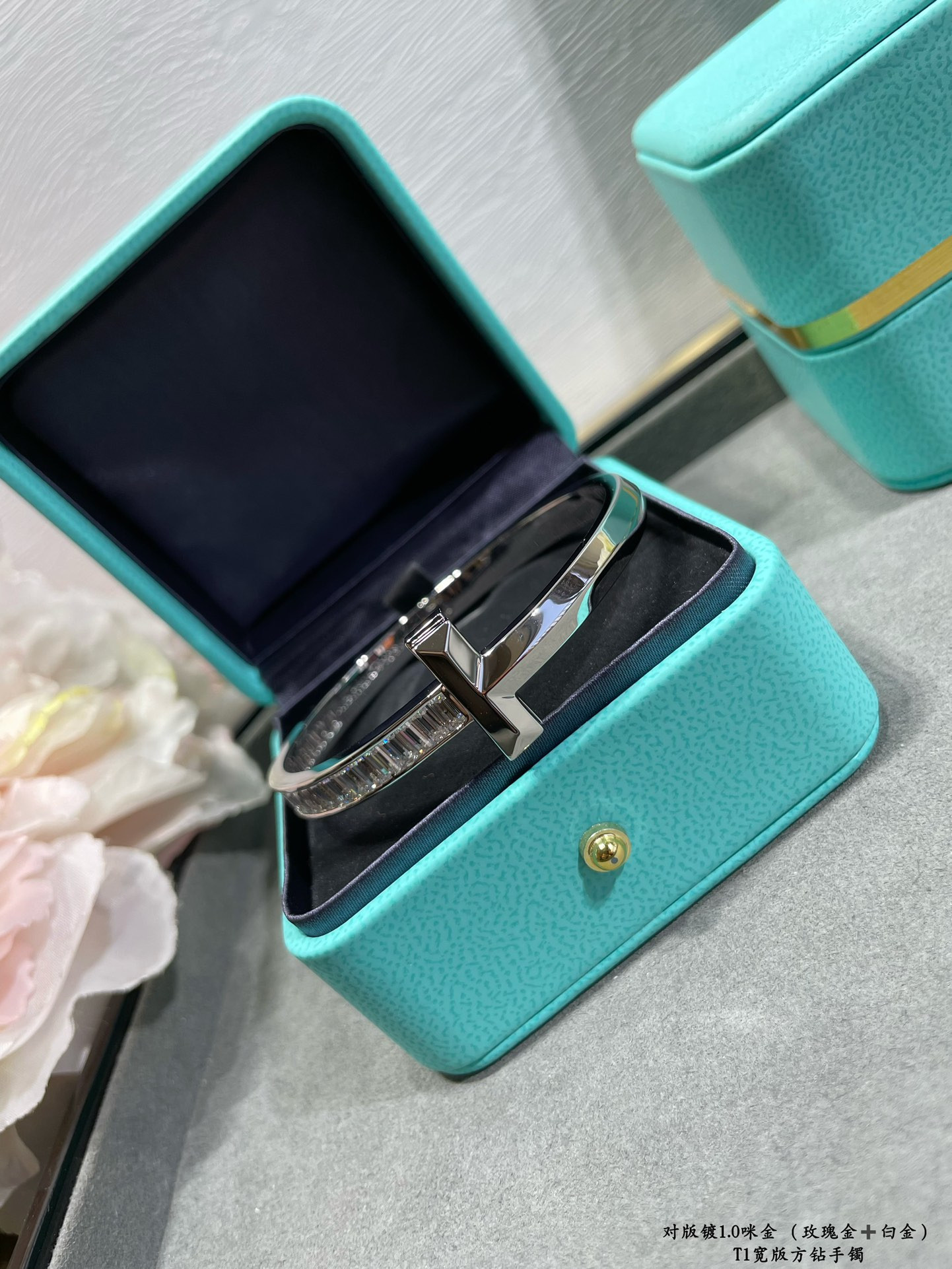 T*f*ny & Co. T1 Wide Square Diamond Bracelet