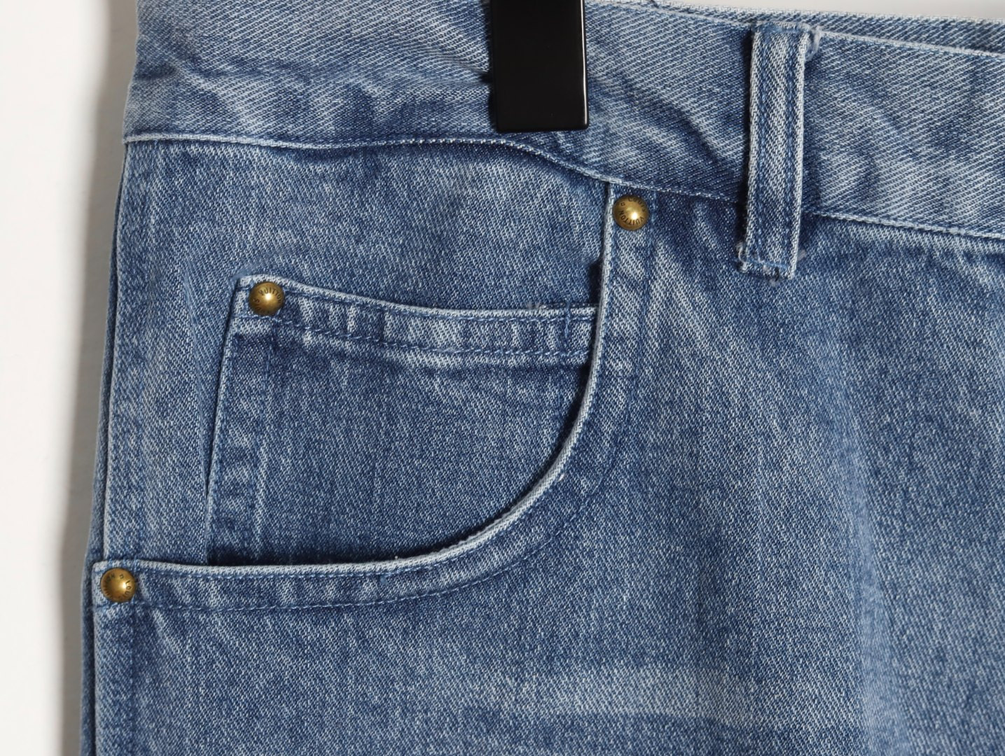 L0*is V*t0n LV shorts