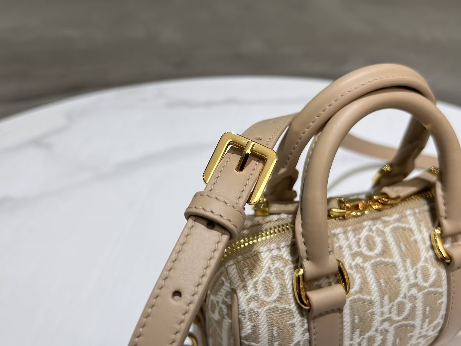 D*0r Groove 17 Bag D*0r Oblique Jacquard 17x10x8cm