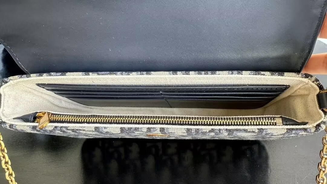 D*0r Medium Saddle Pouch with Chain 21.5x13.5x4.5cm