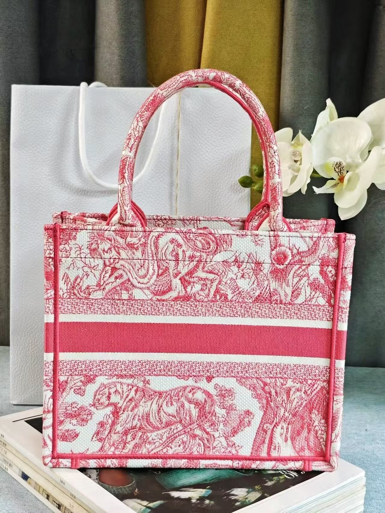 D*0r Tote 26 x 8 x 22cm