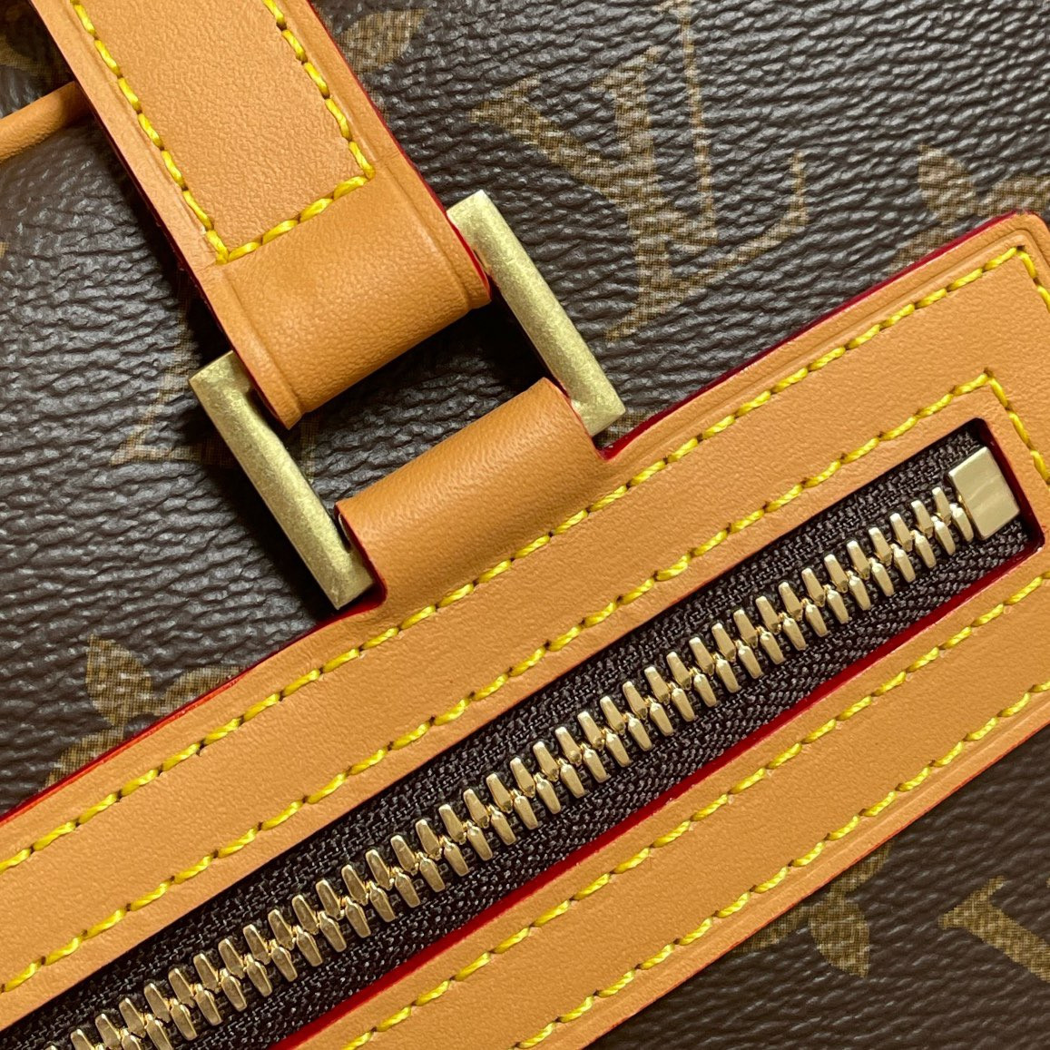 L0*is V*t0n LV CITE GM M51181