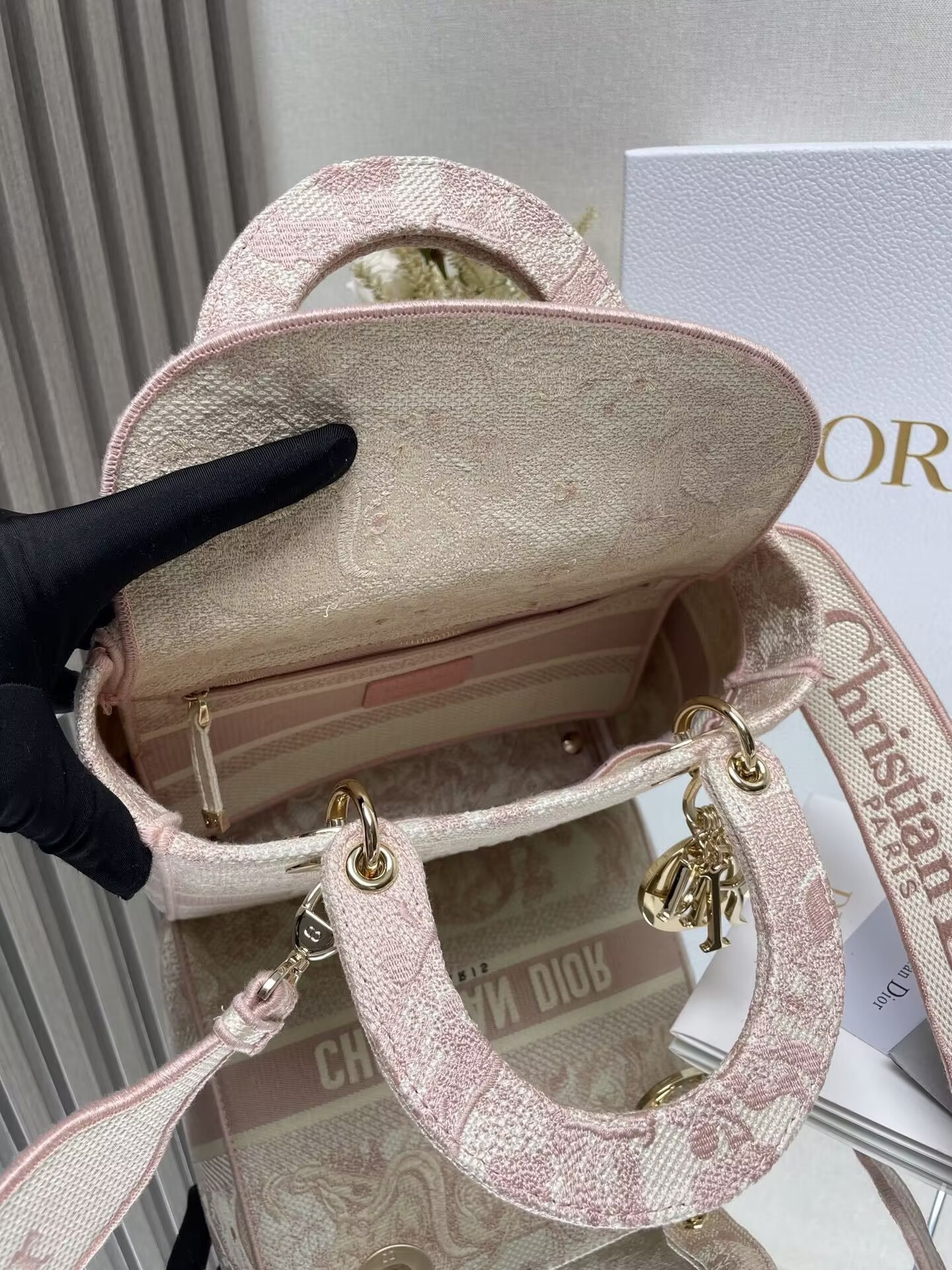 D*0riviera Medium D*0r Lady D-Lite Bag 24x20x11cm