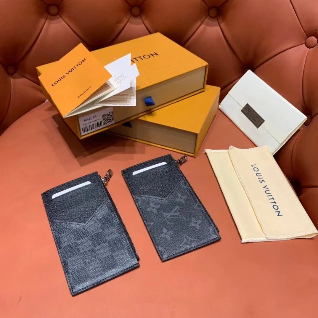 LV Christmas COIN CARD HOLDER M30271