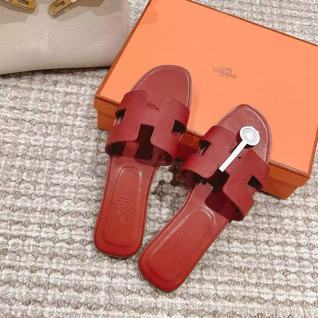 UA Hermès Oran sandal