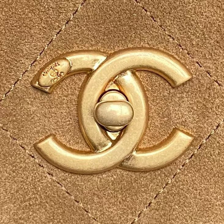 Ch*el Large Flap Bag with Top Handle AS5637 18x29x8cm