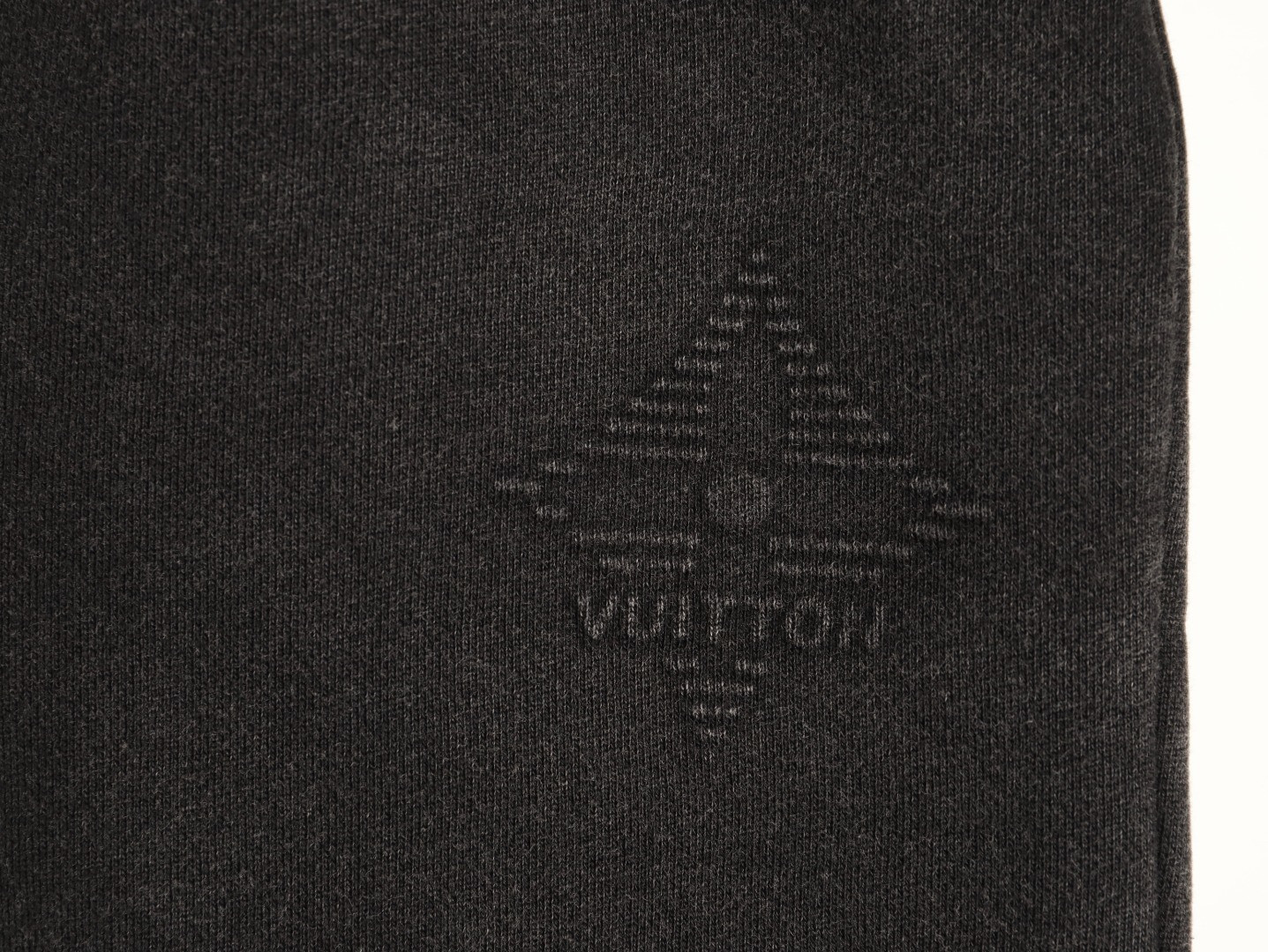 L0*is V*t0n LV Pants