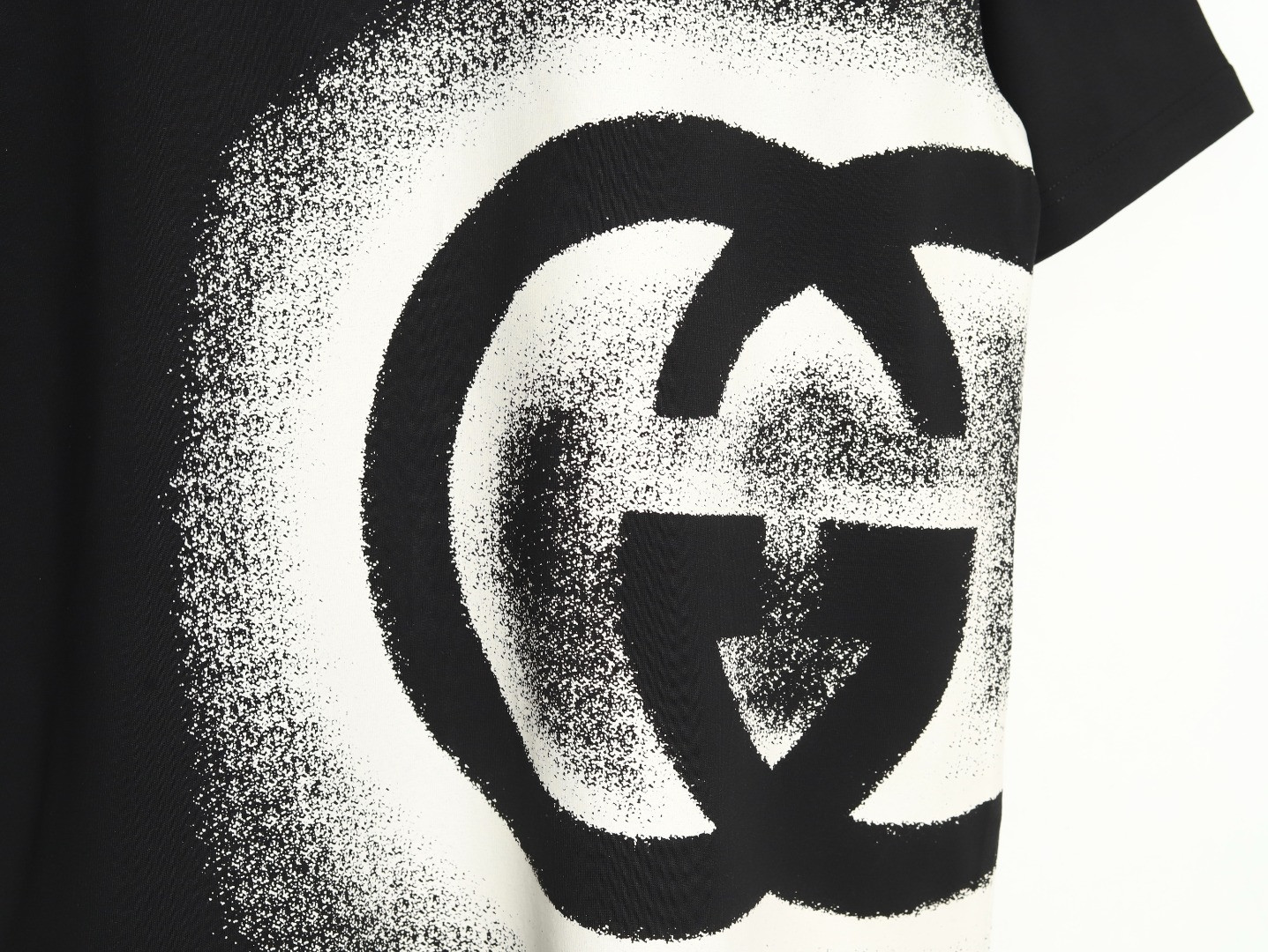 G*u*i Short-sleeved T-shirt