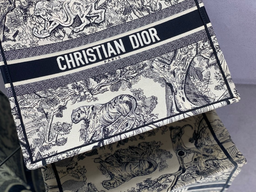 LARGE D*0r BOOK TOTE Ecru and Blue Toile de Jouy Embroidery 16.5 x 14 x 7.5 inches